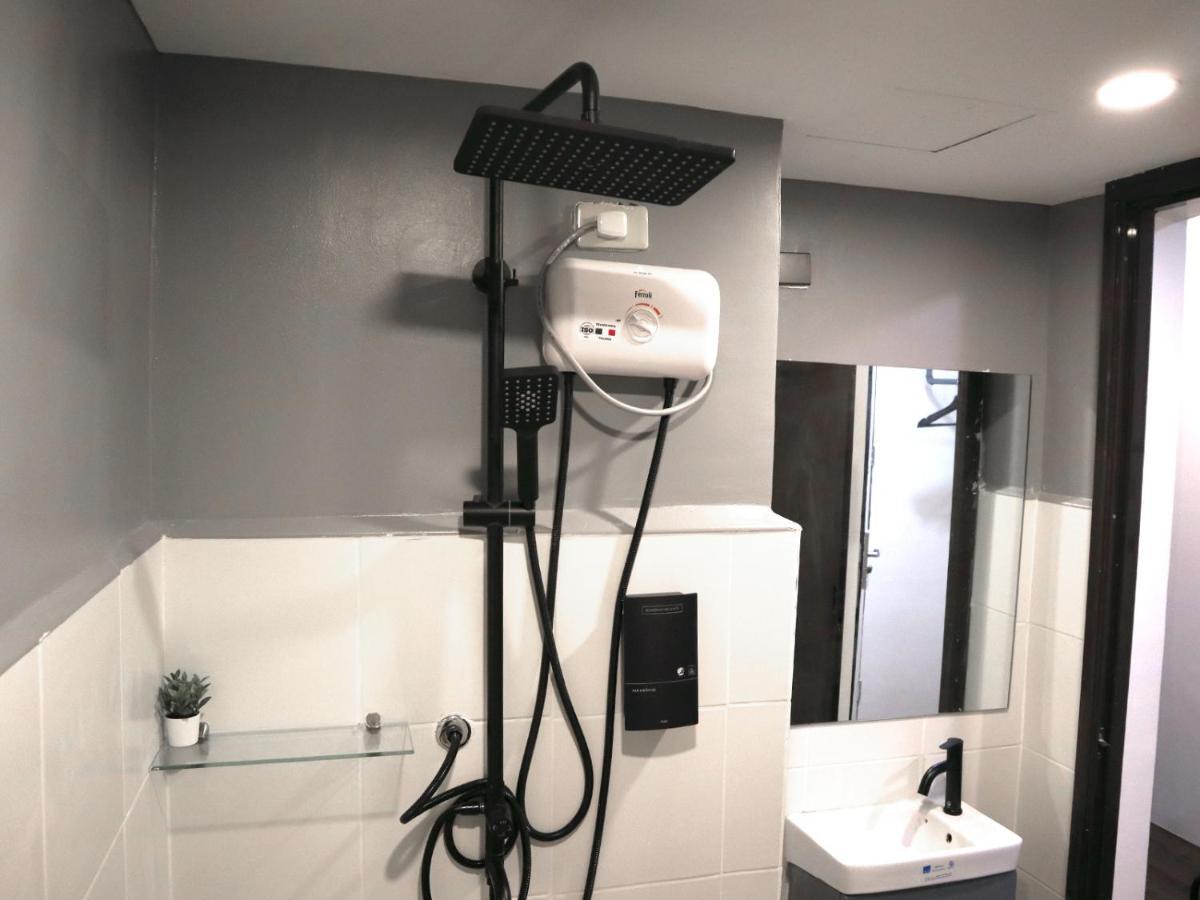 Mystay Hotel Bgc South Taguig Exteriör bild