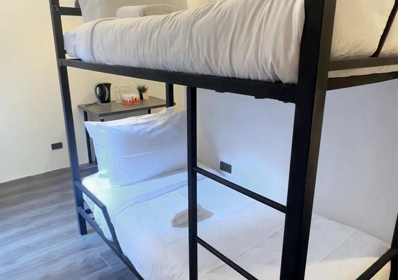 Mystay Hotel Bgc South Taguig Exteriör bild