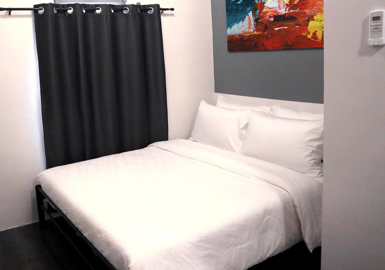 Mystay Hotel Bgc South Taguig Exteriör bild