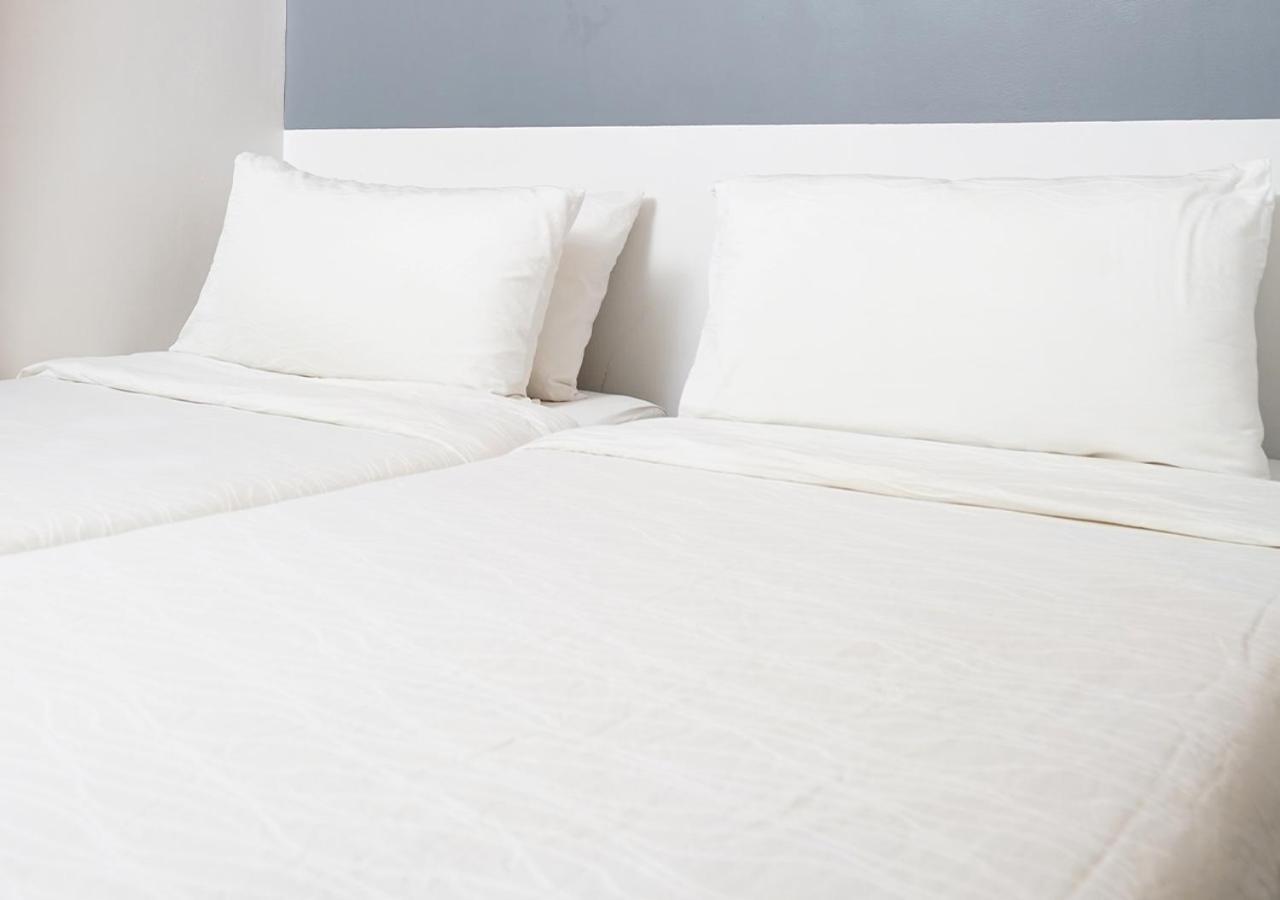 Mystay Hotel Bgc South Taguig Exteriör bild
